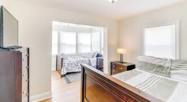 Rockville Home w/ Spacious Yard: 17 Mi to DC!, Buchen Sie Ferienhaus Rockville Washington DC und Umgebung