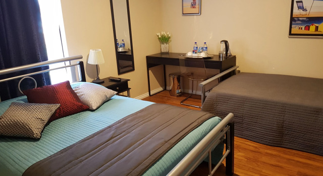 Ocean Reef Homestay, Book Hotel Hoteller i Perth CBD med pool, Swimmingpool