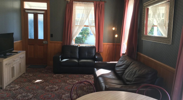 Settlers Cottage Motel, Забронировать Мотель Арроутаун 