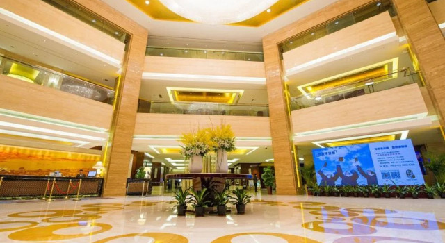 Howard Johnson Nanshan Plaza Bengbu, Prenota Hotel Bengbu Anhui