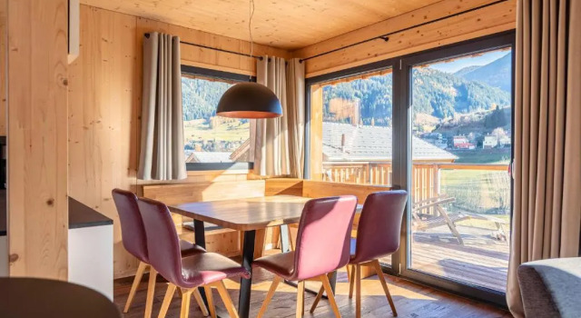 Bergeralm Chalets by ALPS RESORTS, Rezervovat Chata Hotely v Tyrolsko s parkováním, Parkování