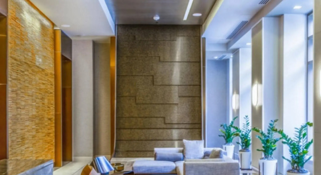 Global Luxury Suites at Newport