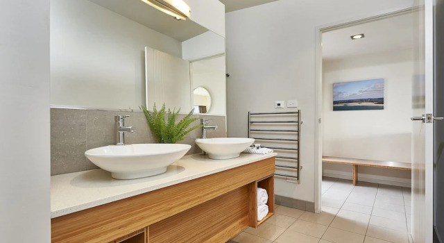 Студия The Cove Kettering