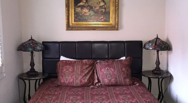 Апартаменты Luxury Chateau Orleans