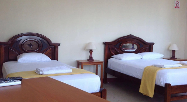 Gloria - Galápagos Inn, Boek Hotel Puerto Ayora 