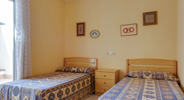 Splendid Mansion in Palau-Saverdera near Sea, Reservar Hotel Palau-saverdera 