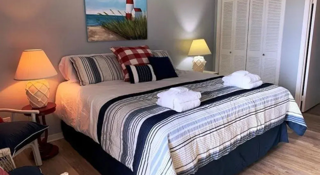 Oceanfront Condo, Steps to the Sand 4 Bedrooms 3 Bathrooms Condo, Забронировать Апартаменты/квартира Апартаменты Южной Каролины, Апартаменты/квартира