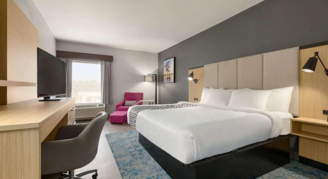 Двухместный номер Standard La Quinta Inn & Suites by Wyndham Selma/Smithfield I-95