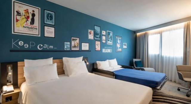 Номер Executive Novotel Beaune