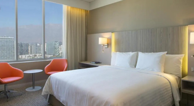 Номер Standard с видом на город Courtyard by Marriott Santiago Las Condes