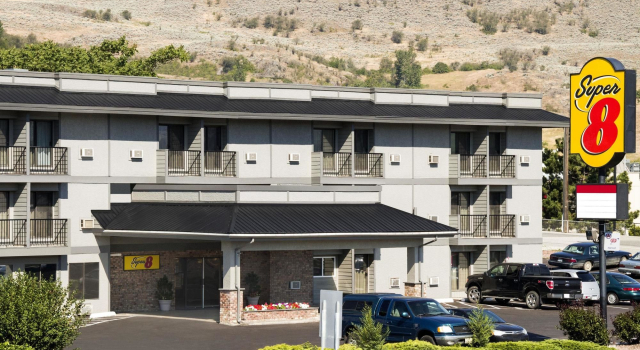 Quality Inn & Suites, Prenota Hotel Vernon Silver Star