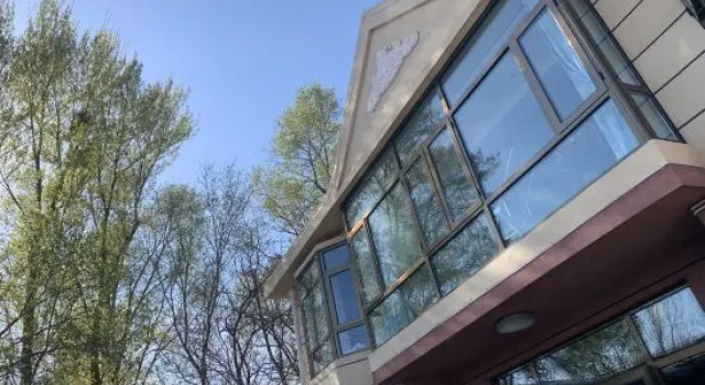 Beijing Chao Space Theme Homestay, Book Hotel Hoteller i Beijing Province med parkering, Parkering
