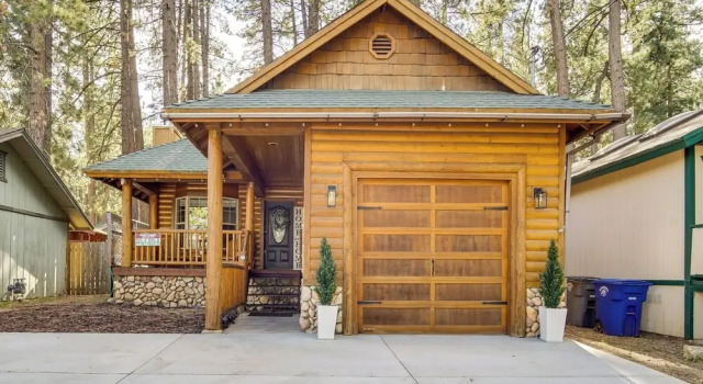 Коттедж Big Bear Lake Retreat w/ Game Room: 1 Mi to Slopes