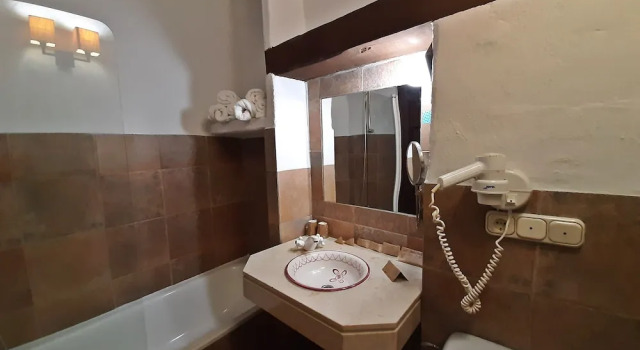 Семейные апартаменты с 2 комнатами Hotel Apartamento Nueva Alcazaba