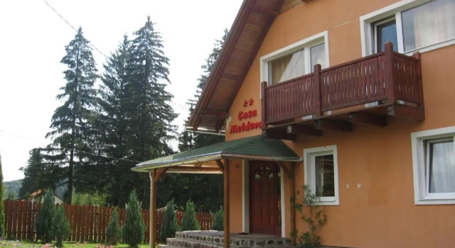 Коттедж Casa Moldovan