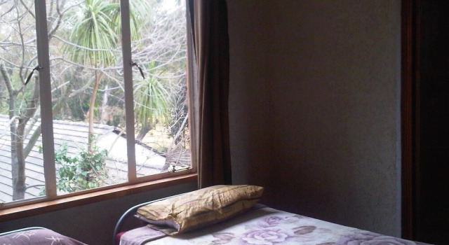 Кровать в общем номере Randburg Boarding Hostel