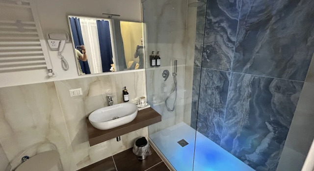 Люкс Vomero Suite and Deluxe Room B&B Napoli