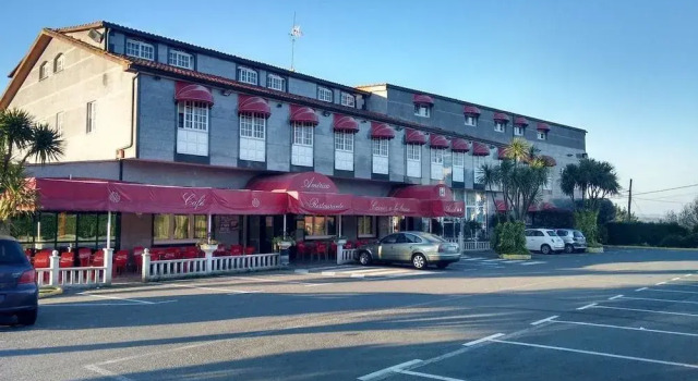 Hotel Restaurante America, Забронировать Отель Ла-Эстрада Пикос-де-Эуропа