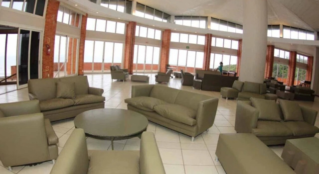 Laguna Tourist Hotel, Забронировать Отель Лагуна Санта-Катарина