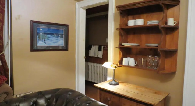 Апартаменты The Roses Heritage Inn