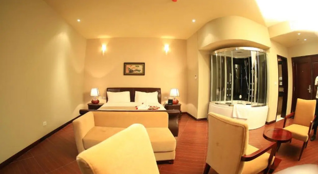 Люкс Deluxe Magnolia Hotel & Conference Center