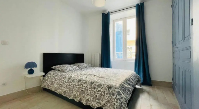 DnN - Modern chic 1BR # minutes to center Thiers # Wifi, free Netflix and Parking, Prenota Appartamento Hotel a Alvernia con parcheggio, Parcheggio
