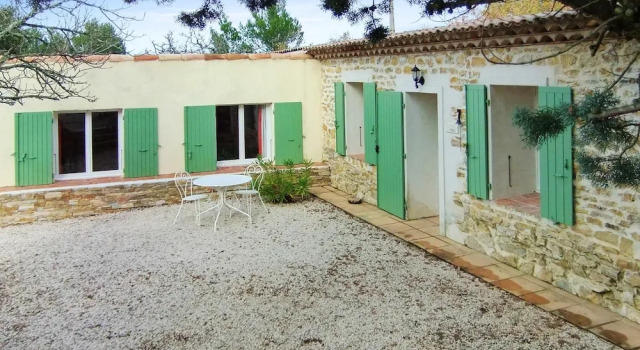 House With 4 Bedrooms in La Verdière, With Wonderful Mountain View, Pr, Забронировать Дом для отпуска Коттеджи Verdon Natural Regional Park, Коттедж