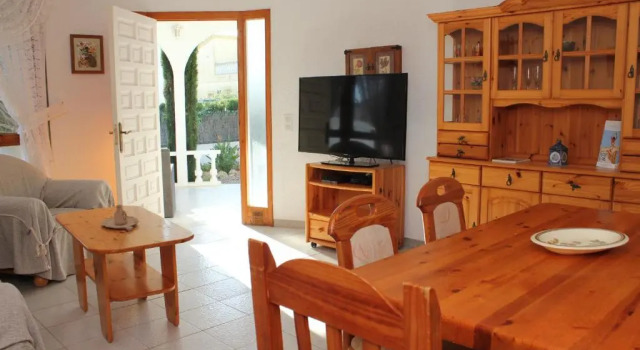 Riumar "Lorenzo", 400m to beach, private pool, On-Site-Service, dog beach