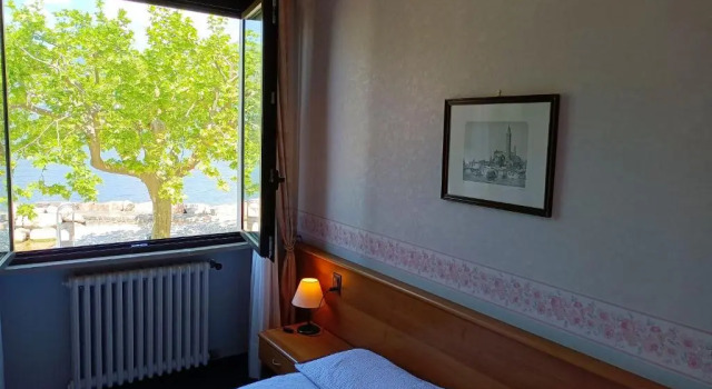 Двухместный номер Standard с видом на озеро Hotel S.Maria