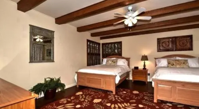 Comal Cottage on Union #291, Забронировать Дом для отпуска Виллы Нью-Браунфелс, рядом с Театр Brauntex, Вилла