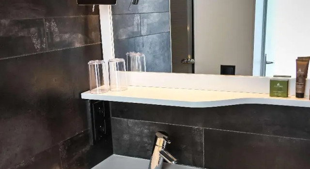 Двухместный номер Standard Best Western Plus Gare Saint-Jean