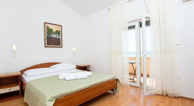 Апартаменты Apartment in Celina Near the Sea With Pool