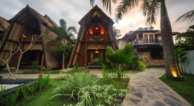 Бунгало Deluxe Kies Villas Lombok