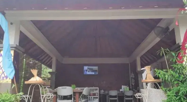 Villa HMD, Prenota Villa Hotel 3 stelle a Trawas, 3*