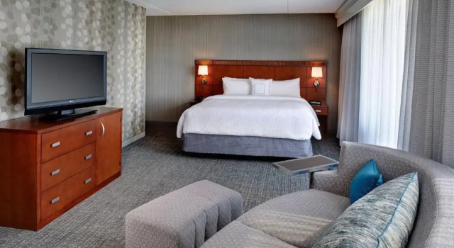 Номер Executive Courtyard by Marriott Detroit Downtown