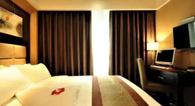Люкс Deluxe Leshan Hotel