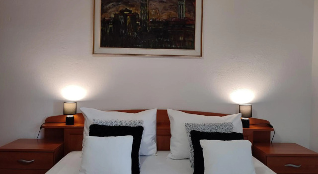 Apartman Pervan, Prenota Appartamento Splitska 