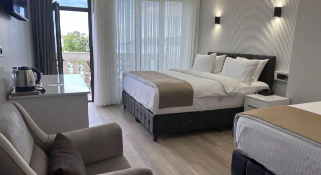 Beyaz Köşk Hotel & Cafe, Prenota Hotel Tatvan 