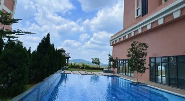 Princeton EduSentral Gaming Homestay | Setia Alam, Забронировать Отель Отели Сетия-Алам 3 звезды, 3*
