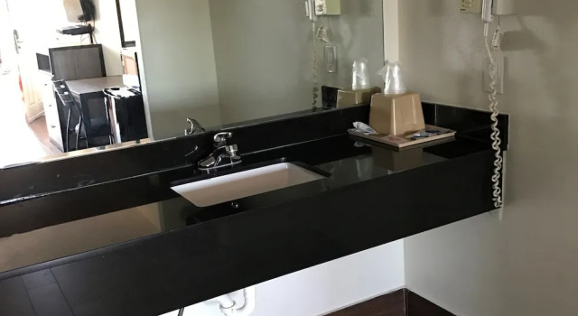 Двухместный номер Standard Moonlight Inn & Suites