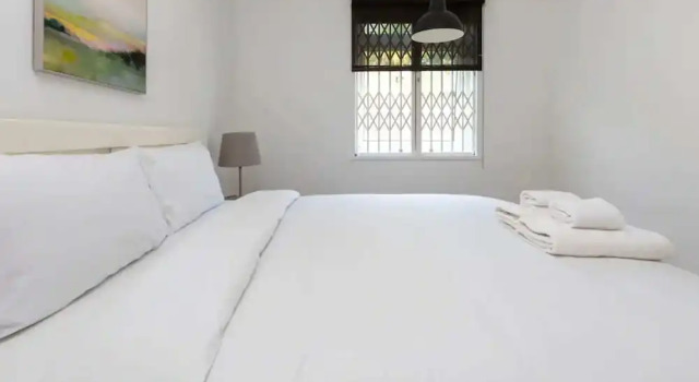 Spacious & Welcoming 4BD House - Kennington