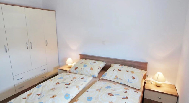 Mlasina Nin in Nin With 1 Bedrooms and 1 5 Bathrooms