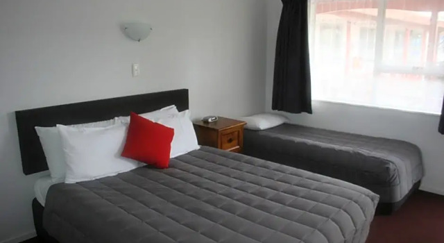 Студия Burgundy Rose Motel