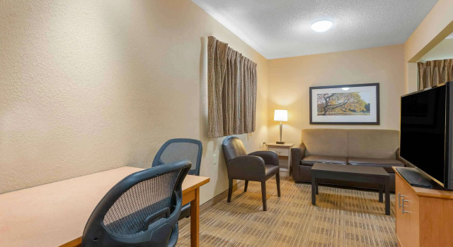 Двухместная студия Deluxe Extended Stay America Select Suites - Atlanta - Kennesaw Chastain Rd