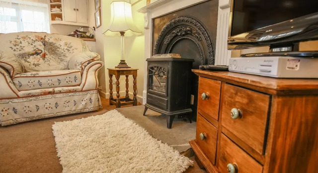 Neathwood Cottage, TETBURY, Rezervați Casă de vacanță Hoteluri în Gloucestershire cu parcare, Parcare