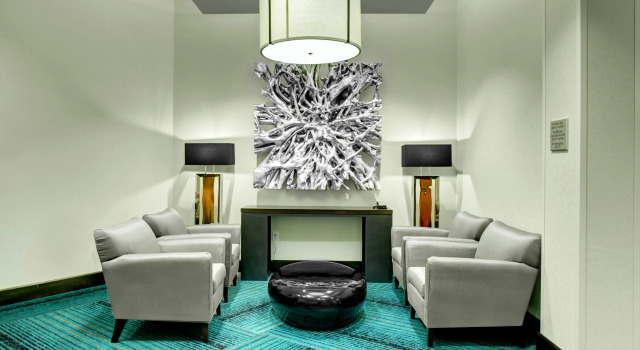 Hampton Inn & Suites Roanoke-Downtown