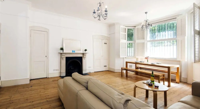 Spacious Cromwell Road Apartment - JSP, Varaa Huoneisto Asunnot kohteessa Merseyside, Huoneisto