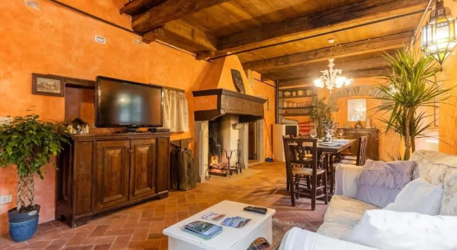 Sambuca Home Loft, Забронировать Отель Отели Сан-Романо-ин-Гарфаньяна с парковкой, Парковка