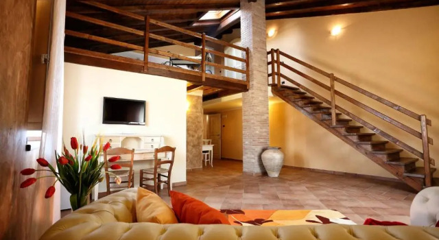 Agriturismo Creta Rossa, Buchen Sie Hotel Torre di Ruggiero Kalabrien