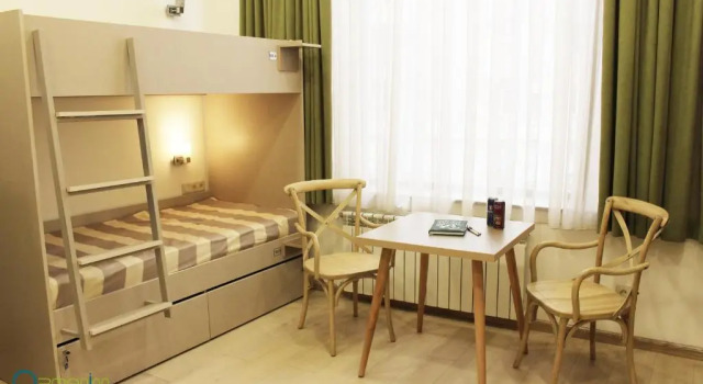 Vuode makuusalissa (naisten makuusali) Armenian Inn